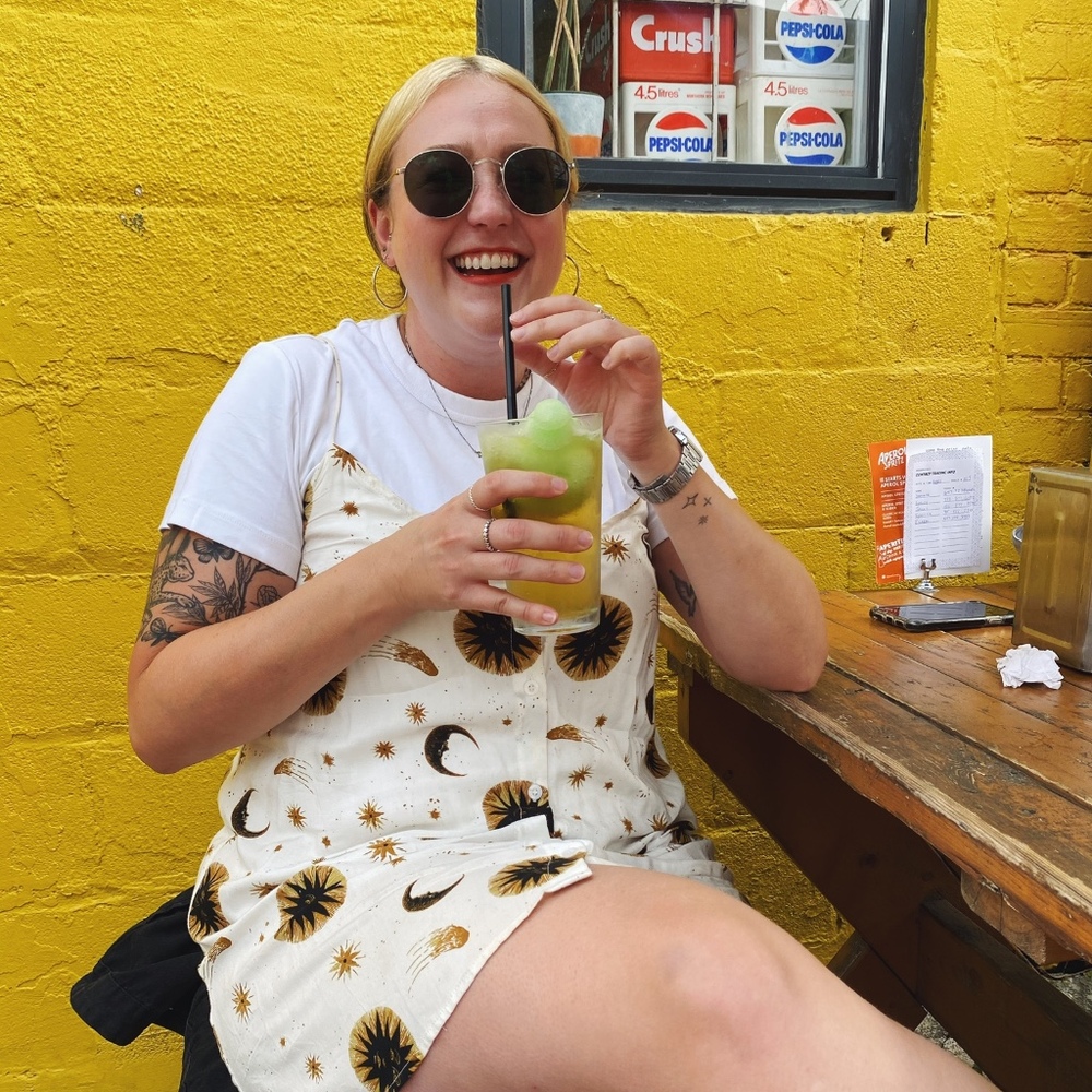 Meet your Posher, Danielle
